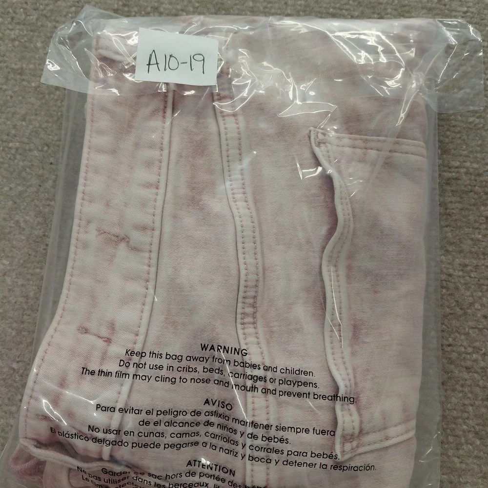 Universal Thread Sz 10/30 High Rise Mom Shorts Pink Acid Wash Grunge Punk Beach‎
